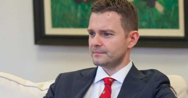 Муцунски: Скопье чувствует недостаток доброжелательности со стороны Софии