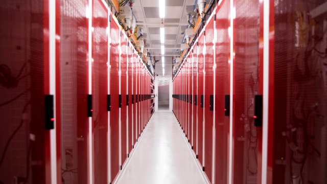 Что интересного произошло в технологической отрасли в 2025 году?