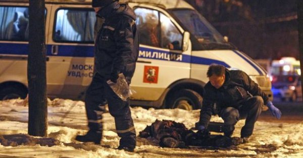 В Москве мужчина взорвал себя, убив двоих полицейских