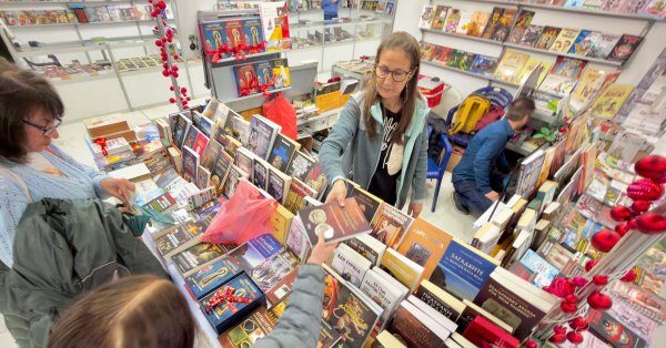 В кадре: В НДК открылась Международная книжная ярмарка.