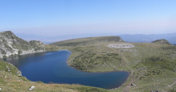 Еврозона по-болгарски: парковка под семью Рильскими озерами с 5 лв. становится 5 евро