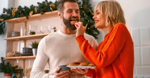 Новогодний образ – какие цвета носить в год Деревянной Змеи