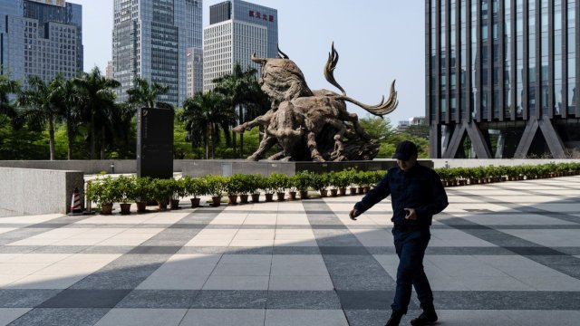 Азиатские акции достигли шестинедельного максимума