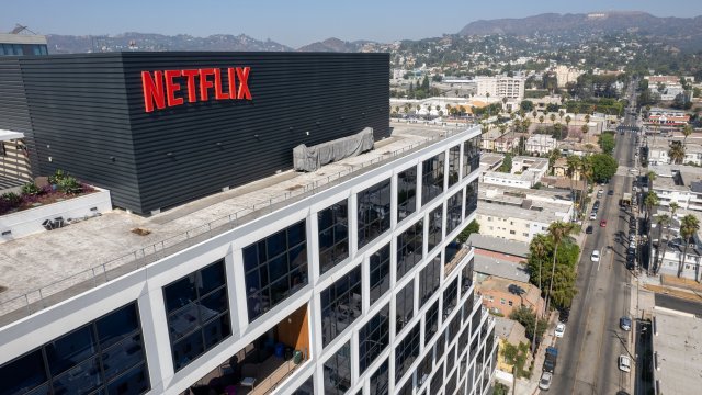 Как сделка Netflix-Warner снова встряхнет Голливуд