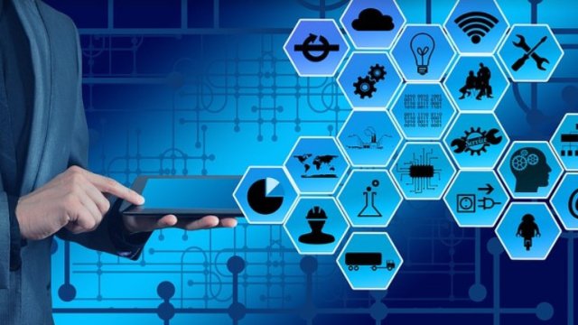 Более 740 компаний запросили в три раза больше бюджета на финансирование ИИ и больших данных