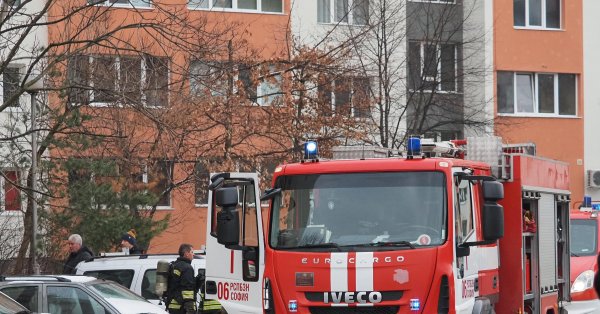 Два человека пострадали при пожарах в Хасково и Старой Загоре