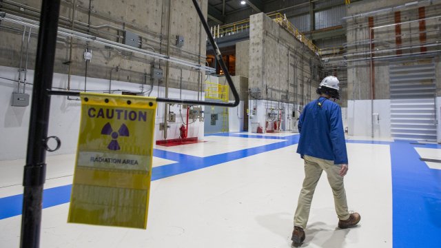 Атомная энергетика в 2025 году: политическая воля есть, но как убедить инвесторов?