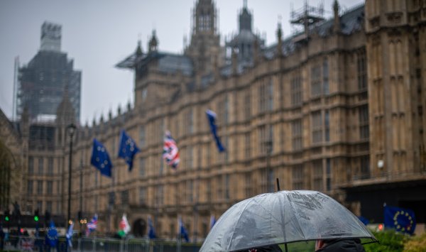 Британия теряет больше всего рабочих мест из-за искусственного интеллекта