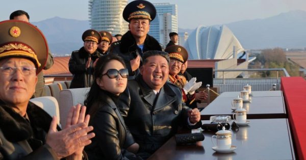 Северная Корея запустила баллистическую ракету