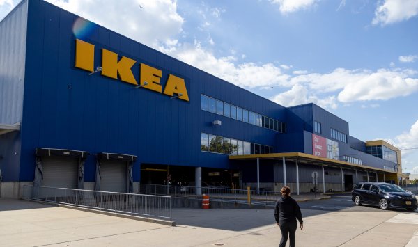 IKEA борется с Amazon и Temu на фоне болезненных изменений на рынке