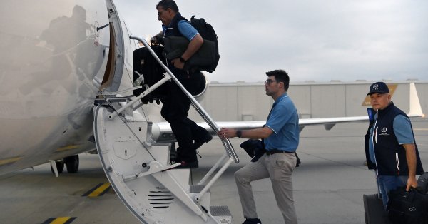 Аэропорт Вены закрыт из-за снегопада