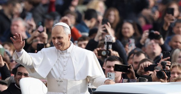 Папа Лев XIV готовится к турне по Африке, посетит Анголу