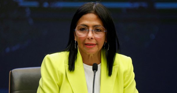 Венесуэльские военные признали Делси Родригес исполняющим обязанности президента