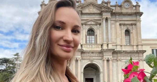 Бьюти-блогер умер после косметической операции