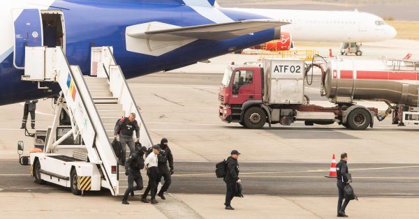 После технической проблемы: Полеты над Грецией восстанавливаются