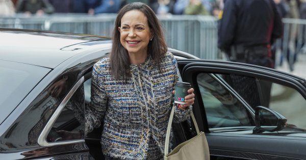 Мачадо планирует вернуться в Венесуэлу как можно скорее