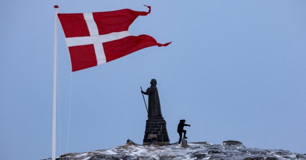 Франция откроет консульство в Гренландии 6 февраля