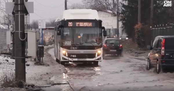 Дождь в Софии: Шахты переполнены, улицы превратились в реки