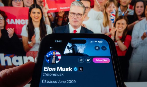 Маск наконец-то нашел в лице Грока мастера сексуальных образов