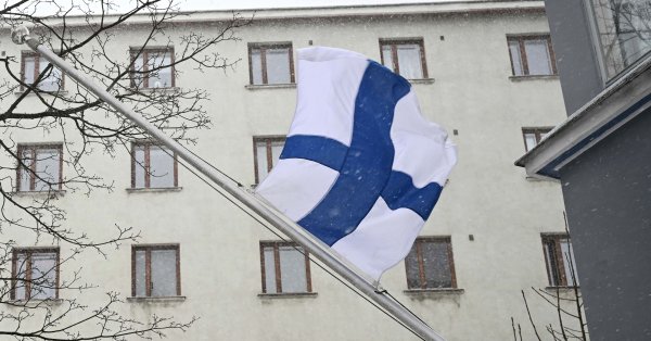 Финляндия подозревает, что корабль повредил подводный кабель