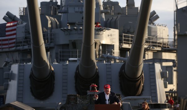 Большой красивый линкор Трампа станет легкой мишенью