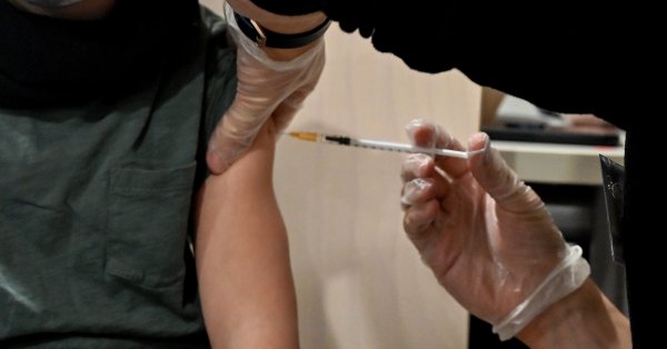 США сокращают количество вакцин, рекомендуемых всем детям