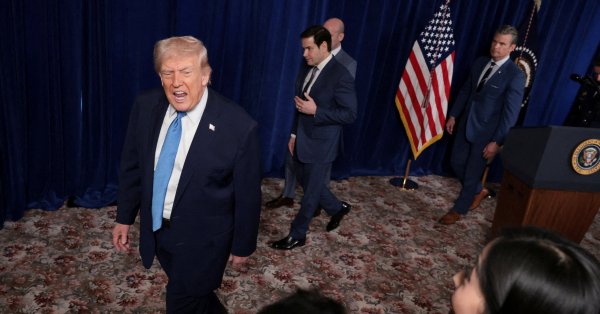 Трамп: Я недоволен Путиным, он убивает слишком много людей