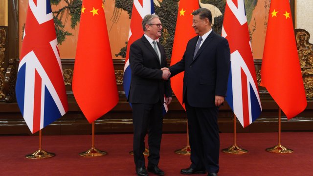 Стармер хочет нового старта в отношениях с Китаем и экономических побед