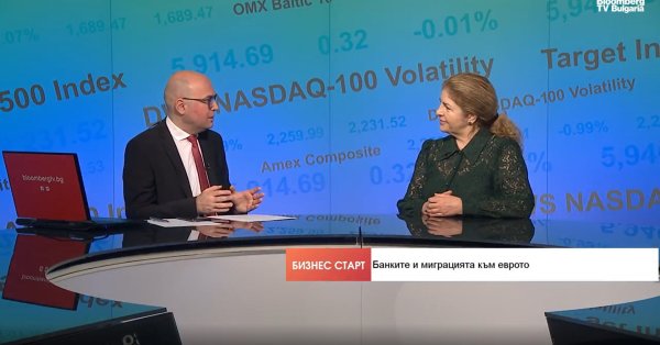 В банки пришло огромное количество грошей, люди приносили ведрами