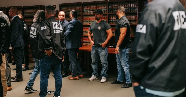 Репрессии против наркокартеля: Мексика арестовала предполагаемого лидера Синалоа