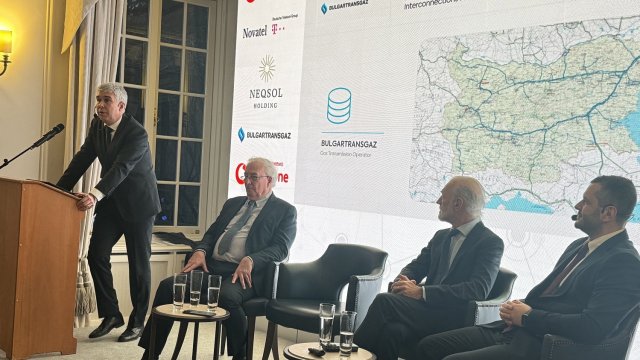 Болгария входит в «Цифровой шелковый путь» коридором по дну Черного моря