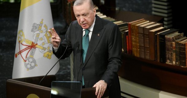 Эрдоган опроверг утверждения о том, что США предложили Мадуро изгнание в Турцию