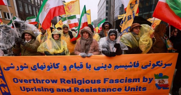 В ходе протестов в Иране погибли не менее 5000 человек.