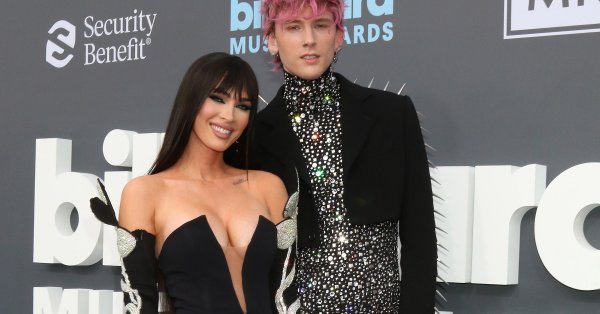 Меган Фокс и Machine Gun полностью разорвали свои отношения