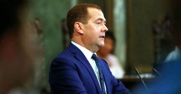 Медведев: Не играйте с Россией в игры
