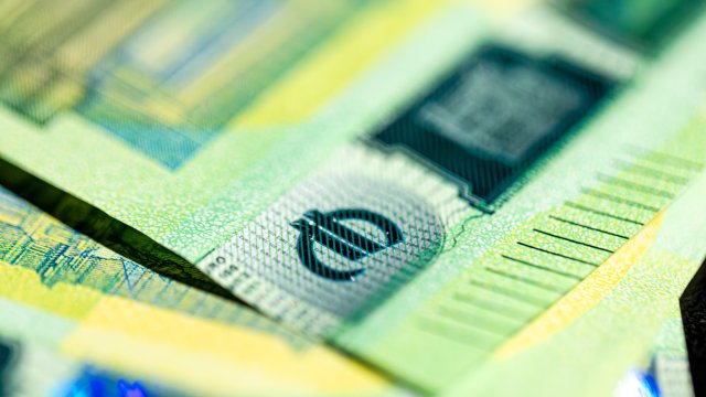 Членство Болгарии в еврозоне замедлит инфляцию и поддержит экономический рост