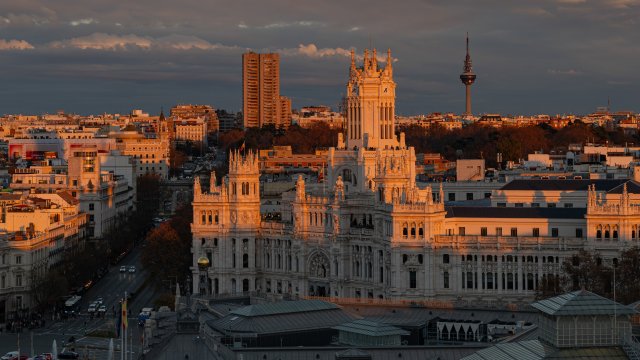Испания вводит верхний предел арендной платы за жилье и ограничения на сезонную аренду