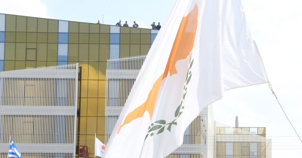 Российский дипломат найден мертвым при подозрительных обстоятельствах на Кипре