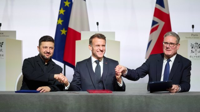 У Украины нет четкого ответа, защитят ли ее союзники, США рассчитывают на давление России