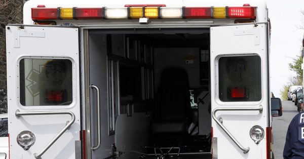 Они выплатили 3,25 миллиона долларов за женщину, найденную живой в мешке для трупов