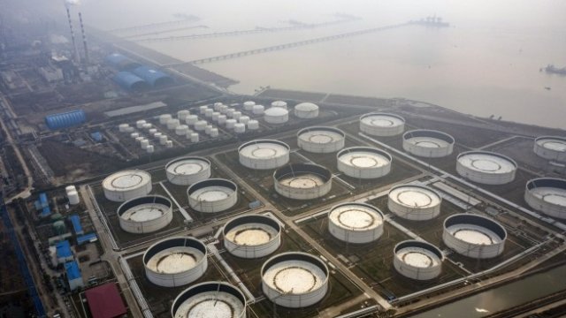 Упадет ли цена на нефть до 30-40 долларов за баррель