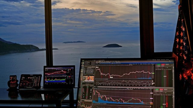 Симеон Керанов: Скрытым фаворитом 2026 года могут стать акции стран ЦВЕ и Болгарии