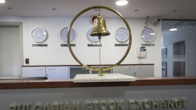 SOFIX восстановился до более чем 1400 пунктов.