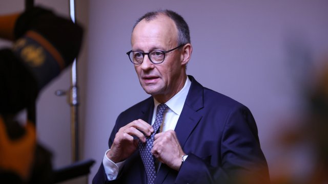 Мерц: некоторые отрасли немецкой экономики находятся в «очень критическом» состоянии