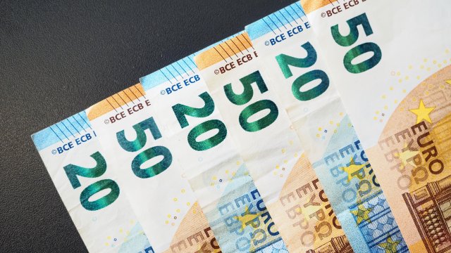 Благодаря евро политика процентных ставок по кредитам в Болгарии остается стабильной