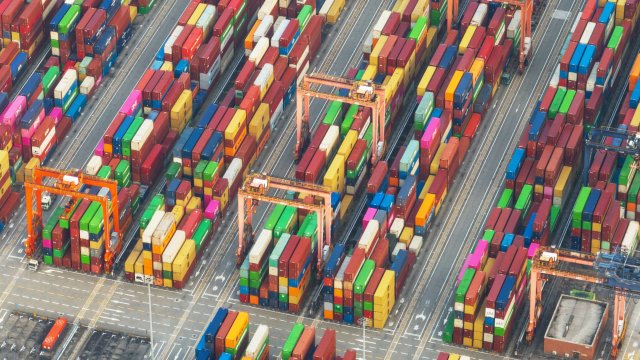 Китай достиг цели роста к 2025 году благодаря экспорту