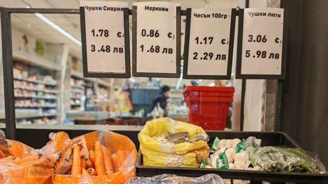 НРА составило 286 актов за нарушения закона о введении евро.