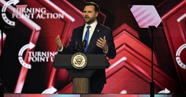 Джей Ди Вэнс: Американская мощь защитит Гренландию