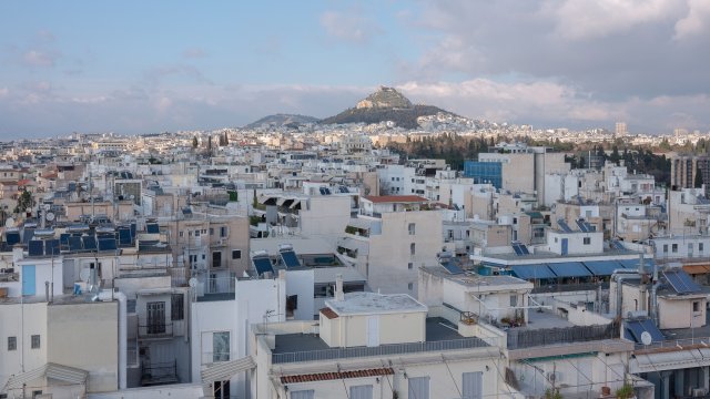 Греческие банки возвращаются на рынок недвижимости