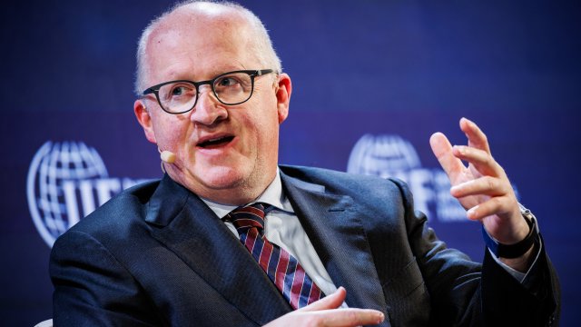 Лейн из ЕЦБ ожидает, что евро будет играть более важную роль в портфелях инвесторов